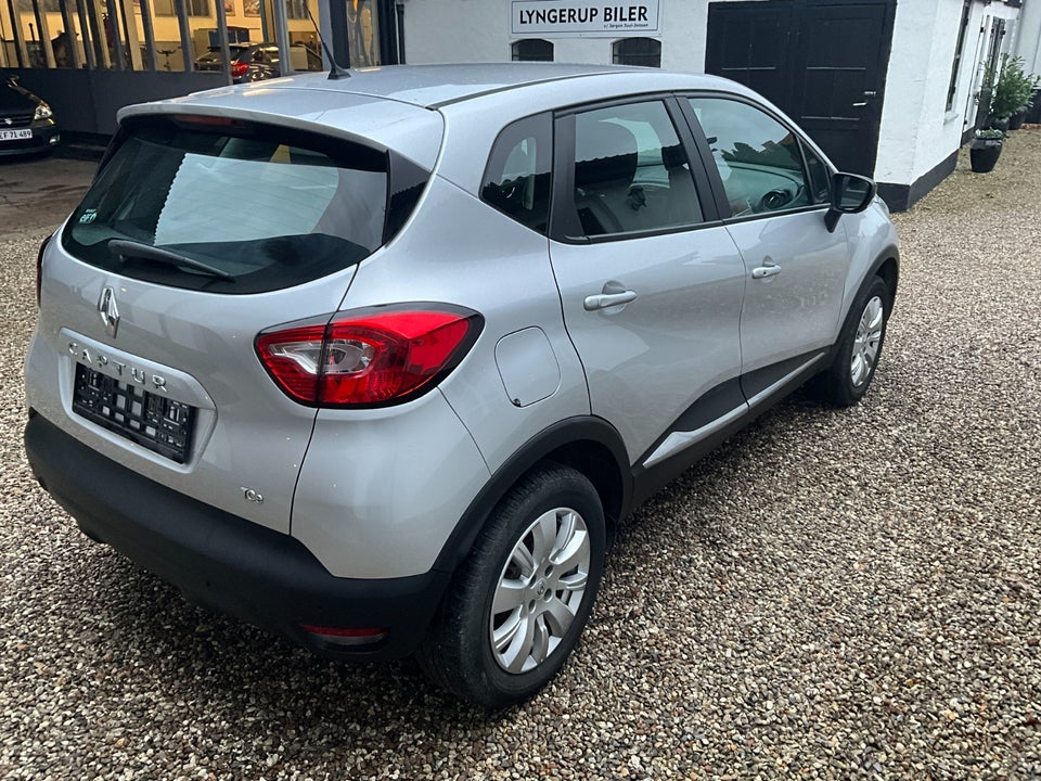 Renault Captur 0,9 TCe 90 Dynamique 5d