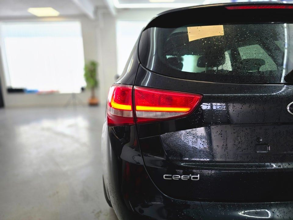 Kia Ceed 1,6 CRDi 136 GT-Line SW DCT 5d