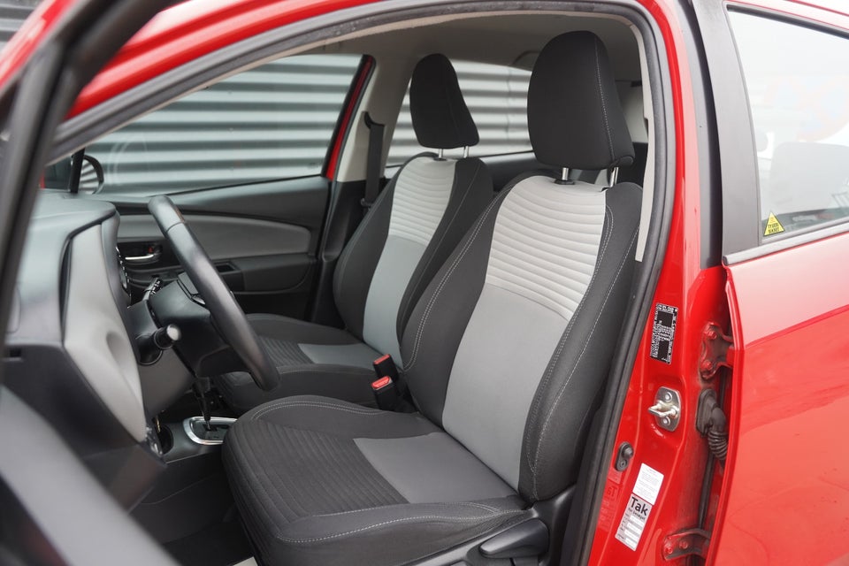 Toyota Yaris 1,5 Hybrid H2 e-CVT 5d