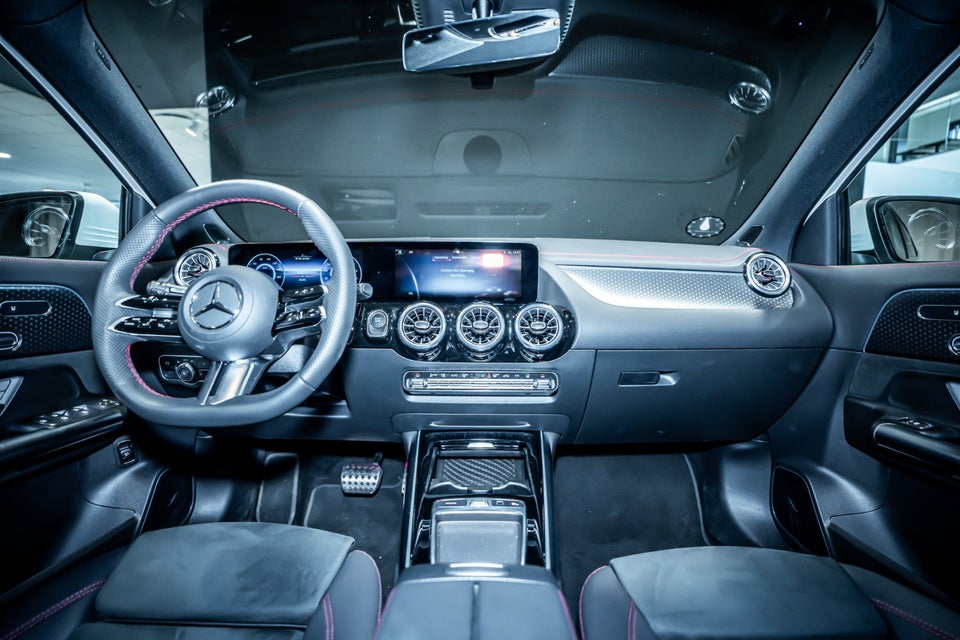 Mercedes EQA250+ AMG Premium 5d