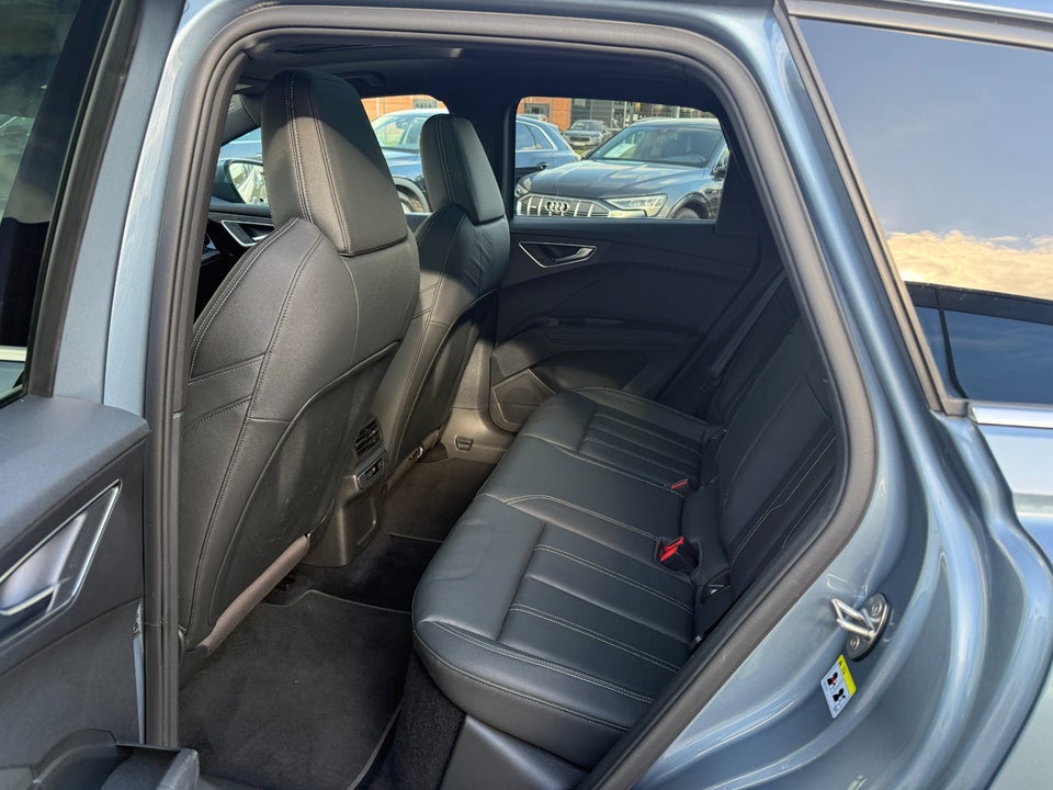 Audi Q4 e-tron 40 edition one 5d