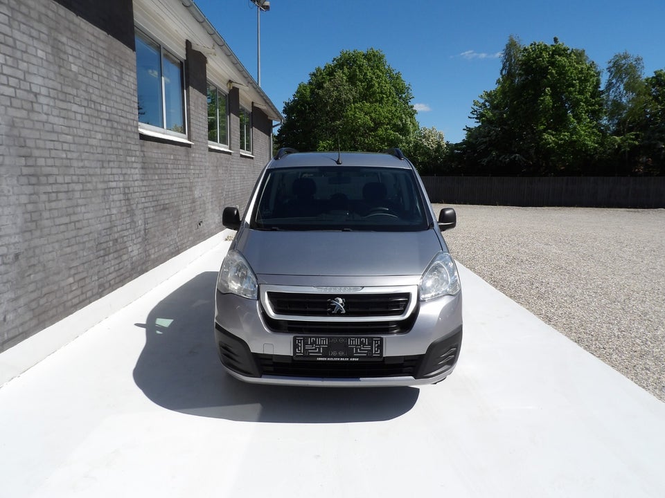 Peugeot Partner Tepee 1,6 BlueHDi 100 Active 5d