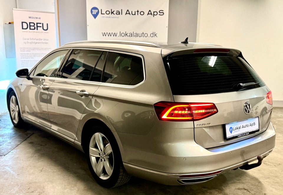 VW Passat 2,0 TDi 240 Highline Variant DSG 4Motion 5d