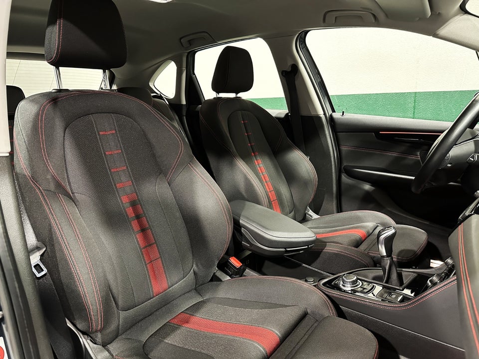 BMW 218d 2,0 Active Tourer 5d