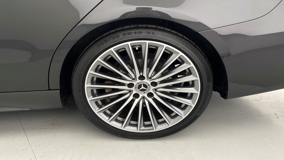 Mercedes C300 d 2,0 AMG Premium aut. 4d