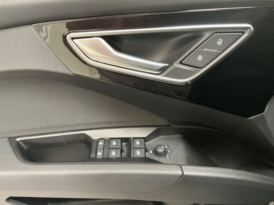 Audi Q4 e-tron 45 Attitude quattro 5d