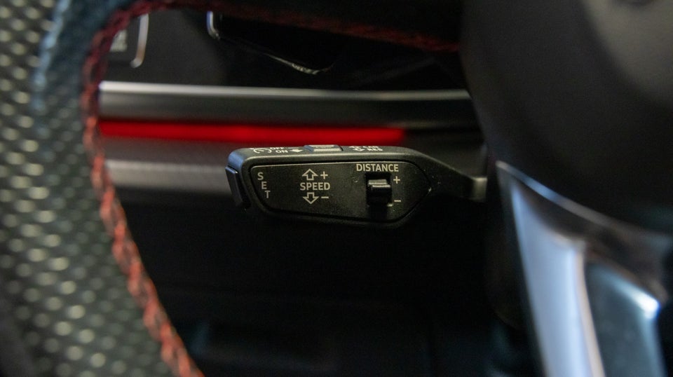 Audi RS Q8 4,0 TFSi quattro Tiptr. Van 5d