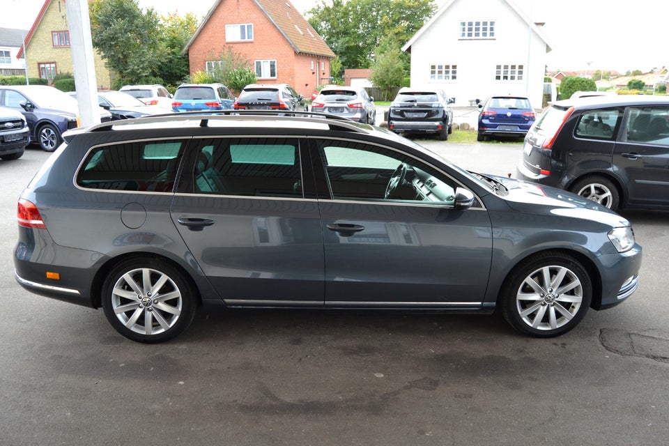 VW Passat 2,0 TDi 140 Highline Variant DSG BMT 5d