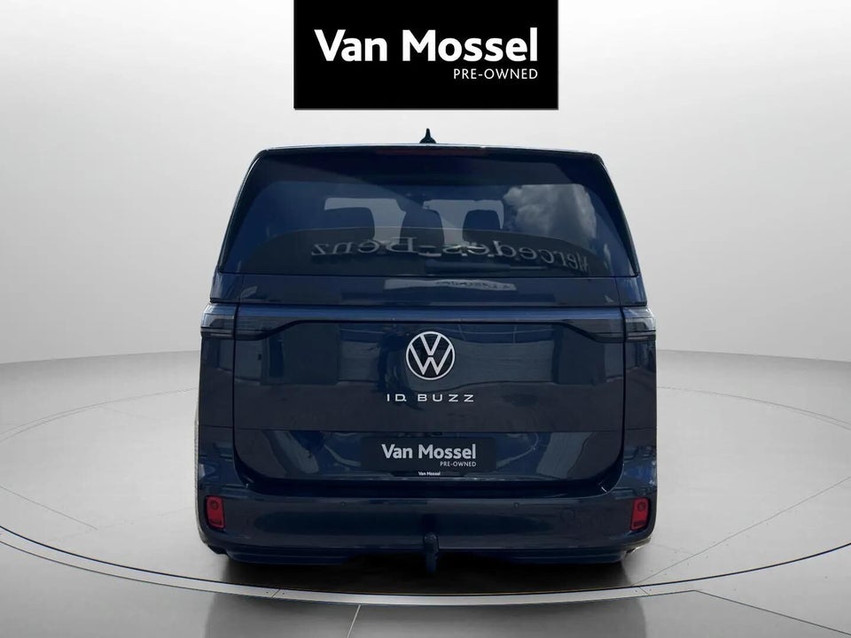 VW ID. Buzz 77 Pro SWB 5d