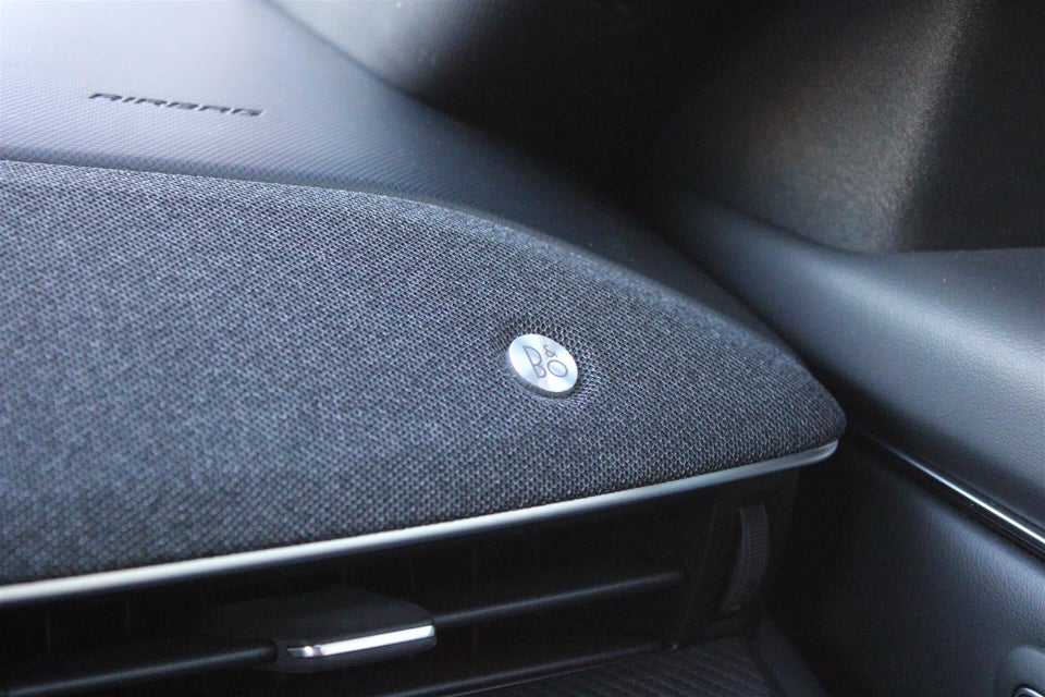 Ford Mustang Mach-E 75 Premium Standard Range AWD 5d