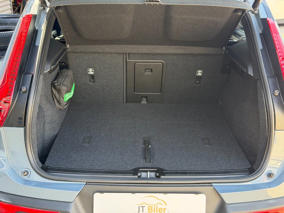 Volvo XC40 ReCharge Plus 5d