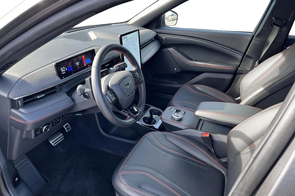Ford Mustang Mach-E 91 Premium Extended Range AWD 5d