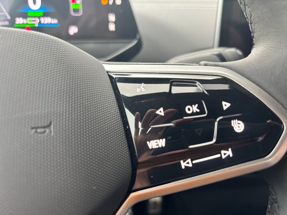 VW ID.4 77 Style Van 5d