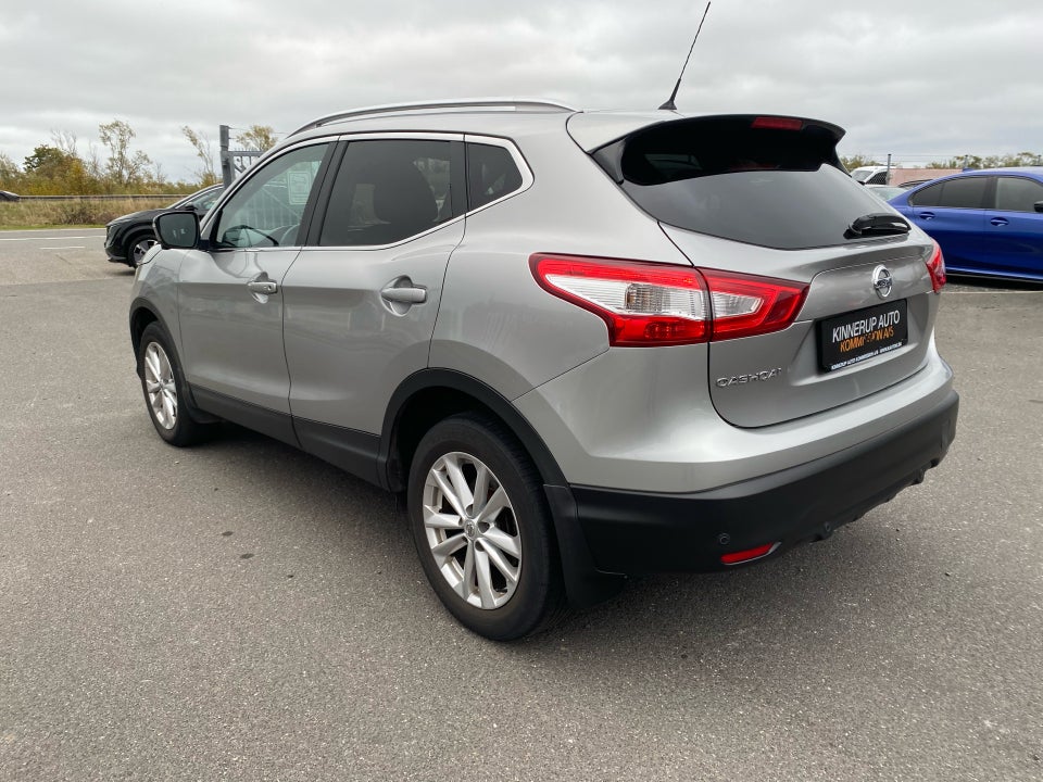 Nissan Qashqai 1,5 dCi 110 N-Connecta 5d