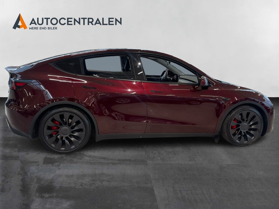 Tesla Model Y Performance AWD 5d