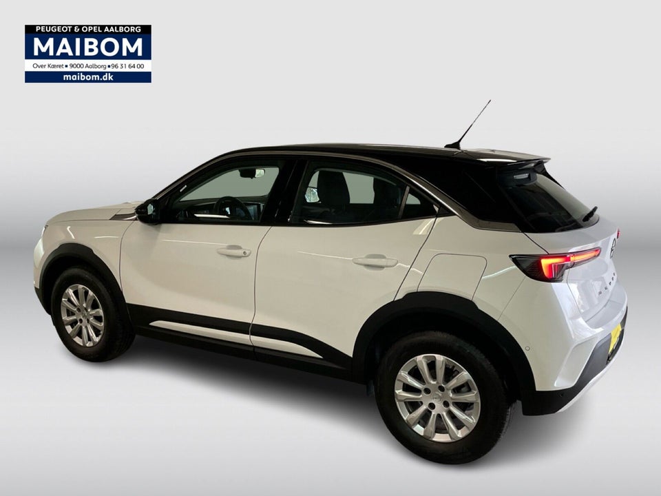 Peugeot 2008 1,2 e-THP 110 Selection Sky 5d