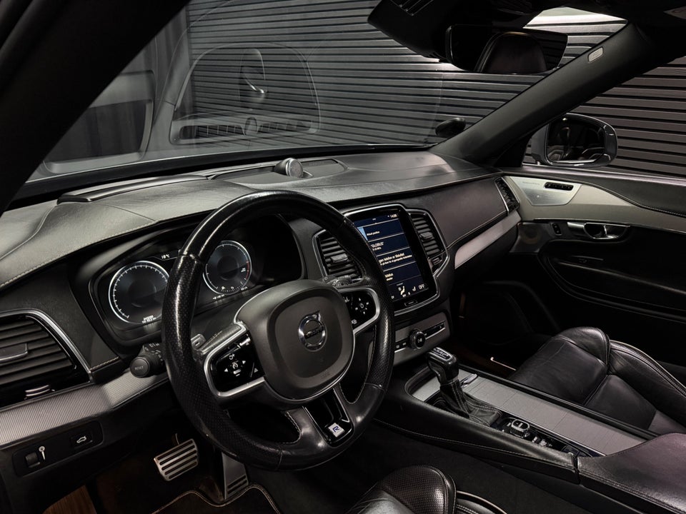 Volvo XC90 2,0 D5 235 R-Design aut. AWD 7prs 5d