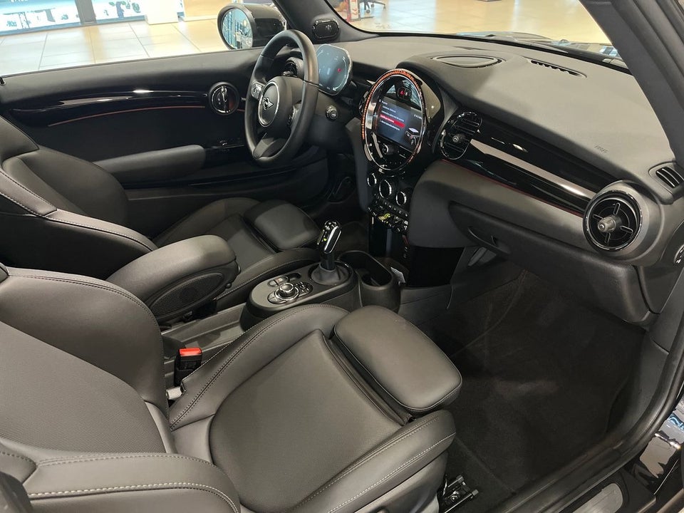 MINI Cooper SE Edition Premium Plus 3d