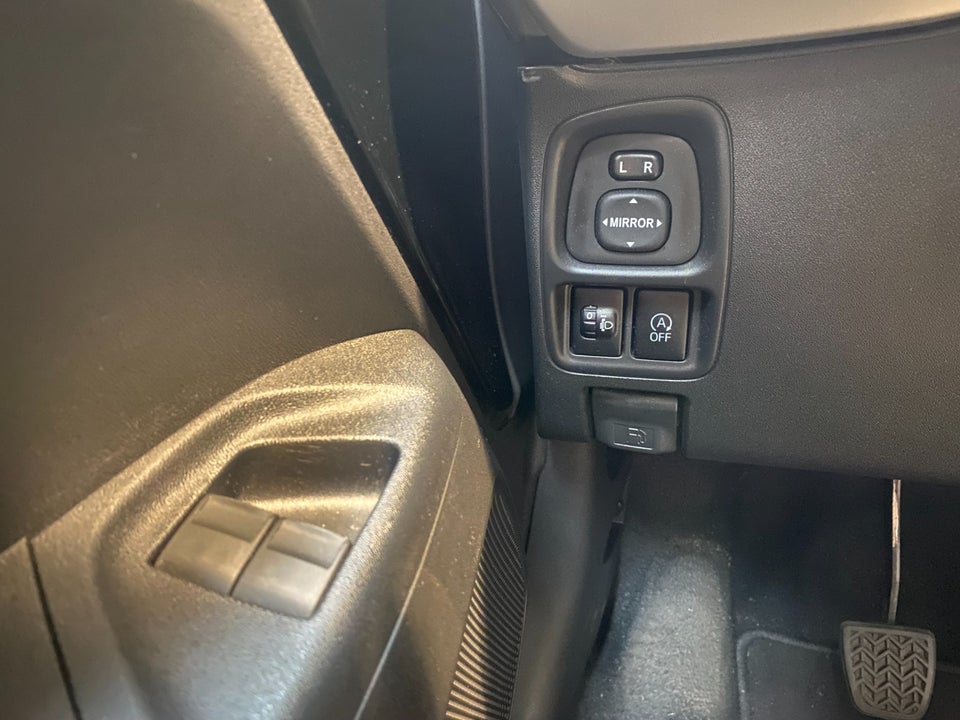 Toyota Aygo 1,0 VVT-i x-play 5d
