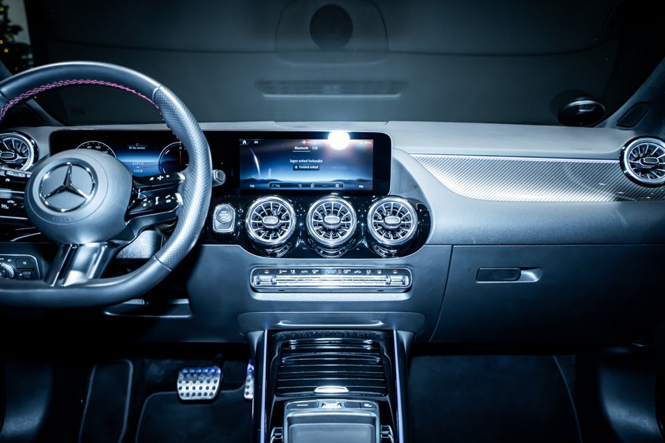 Mercedes GLA250 e 1,3 AMG Premium aut. 5d