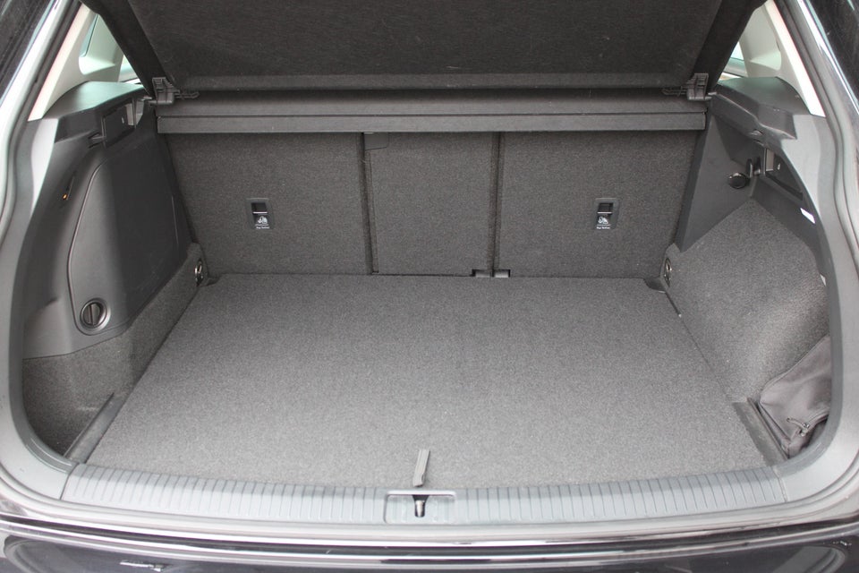 VW Tiguan 1,4 eHybrid Elegance DSG 5d