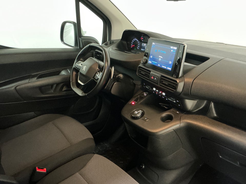 Peugeot Partner 1,5 BlueHDi 130 L2V2 Plus EAT8 Van