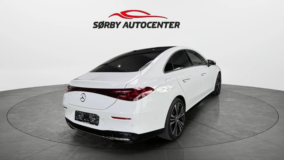 Mercedes CLA350 electric 4Matic 4d