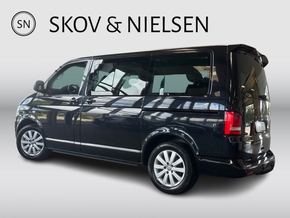 VW Multivan 2,0 TDi 180 Highline DSG 4Motion kort 5d