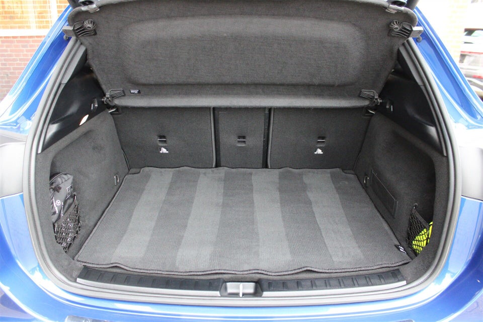 Mercedes EQA350 AMG Advance 4Matic 5d