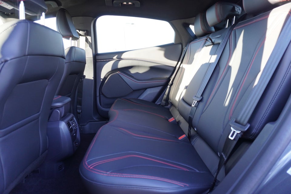 Ford Mustang Mach-E 98 Premium Extended Range 5d