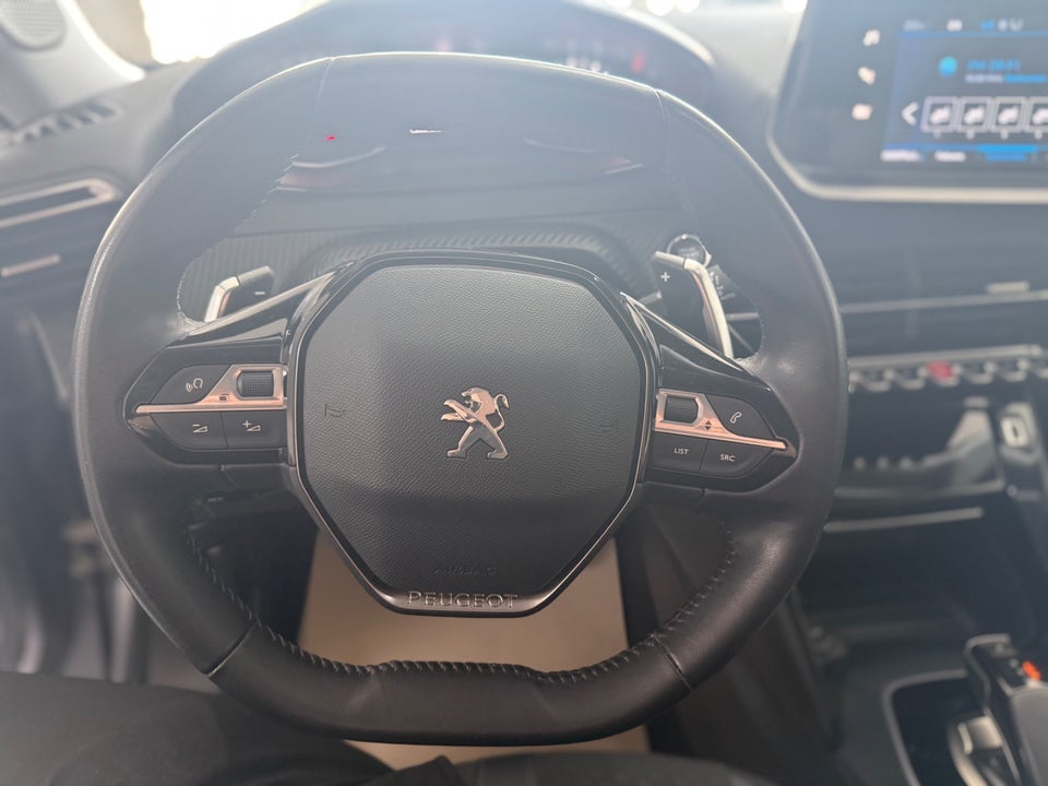 Peugeot 2008 1,2 PureTech 130 Allure EAT8 5d