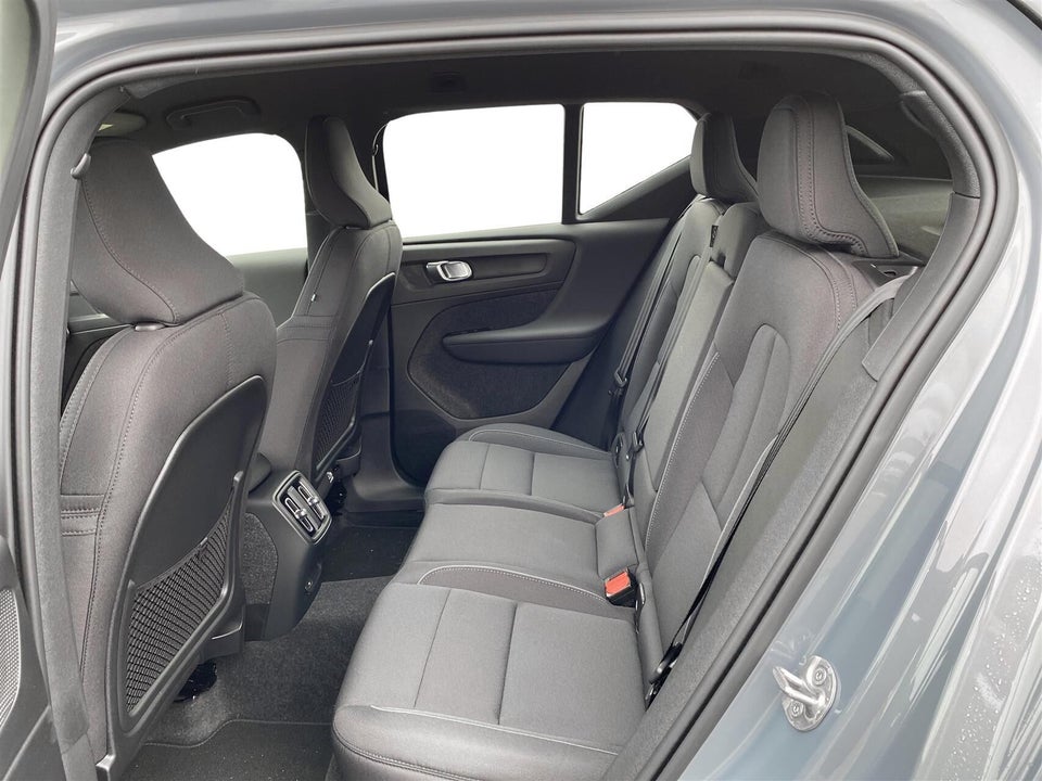 Volvo XC40 P6 ReCharge Plus 5d
