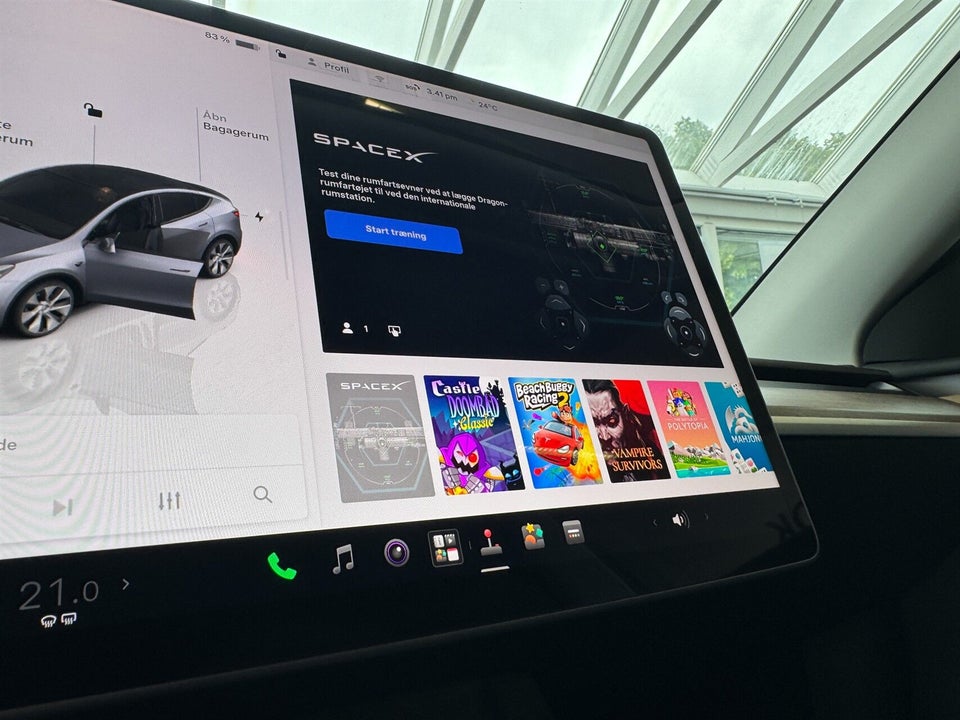 Tesla Model Y Long Range AWD 5d