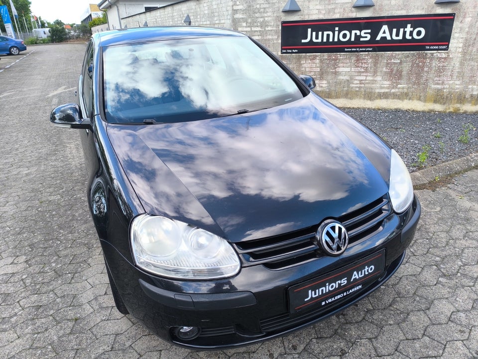 VW Golf V 1,6 FSi Comfortline 5d