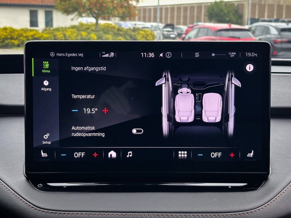 Skoda Enyaq 80x iV Suite 5d