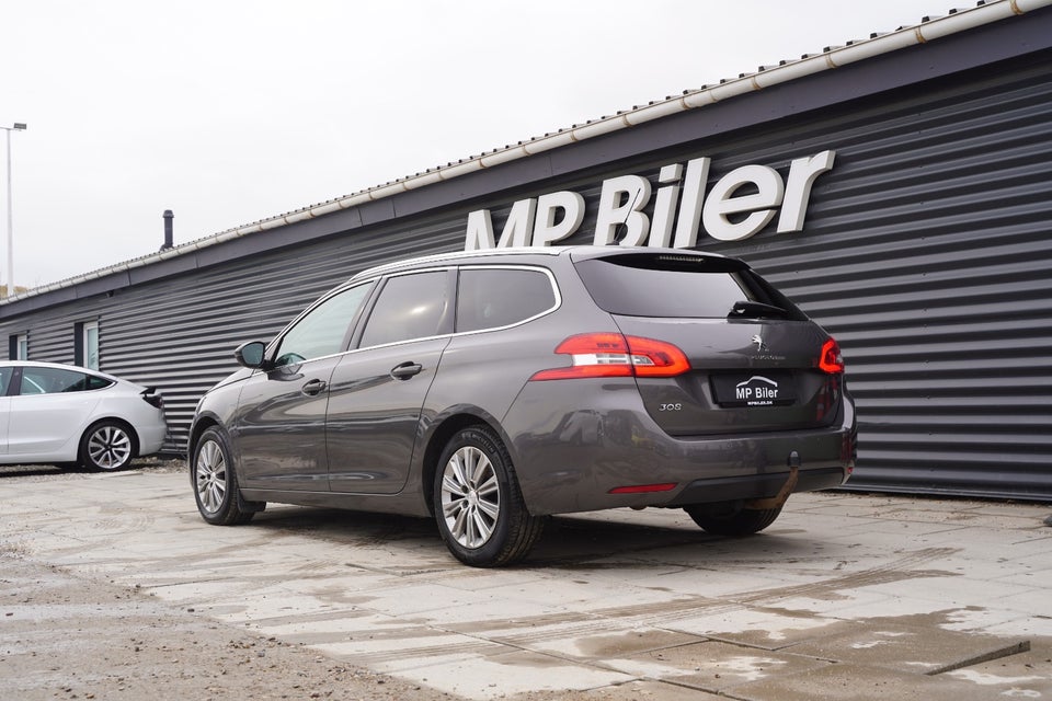 Peugeot 308 1,6 BlueHDi 120 Selection Sky SW 5d