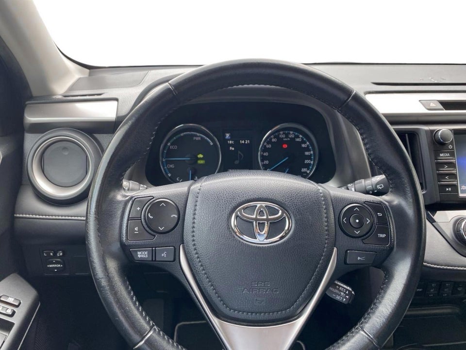 Toyota RAV4 2,5 Hybrid H3+ MDS 5d
