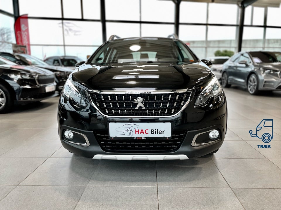 Peugeot 2008 1,2 PureTech 130 Allure Sky 5d