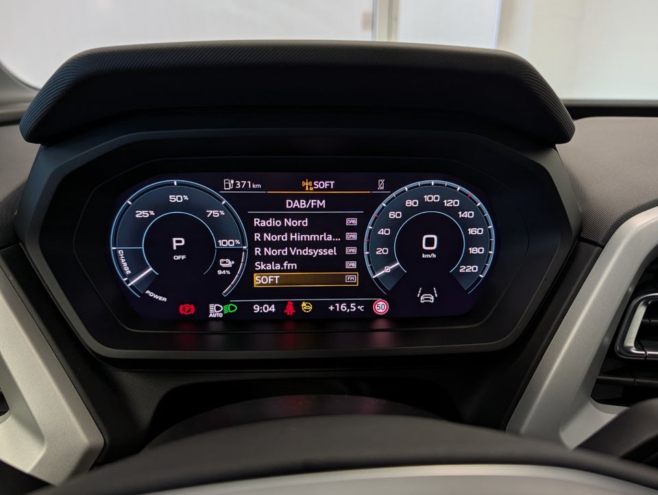 Audi Q4 e-tron 40 Advanced 5d