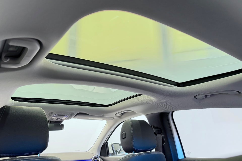 Mercedes EQA300 Progressive 4Matic 5d