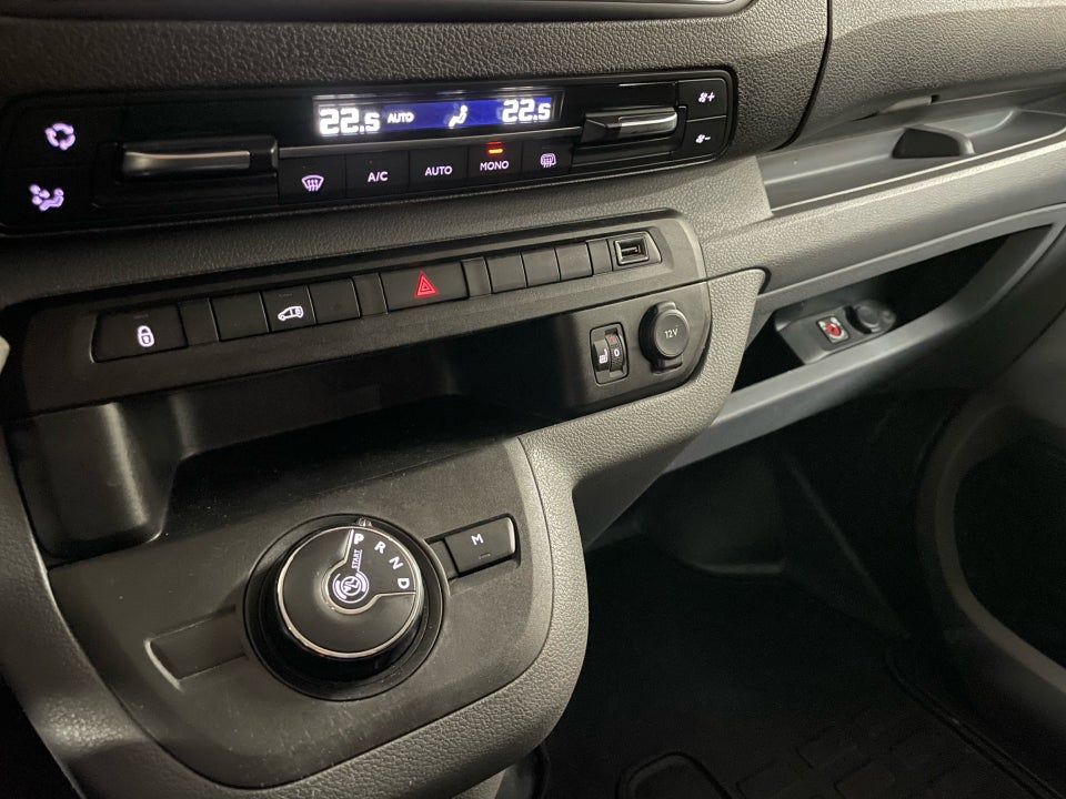 Peugeot Expert 2,0 BlueHDi 122 L3 Premium EAT8 Van