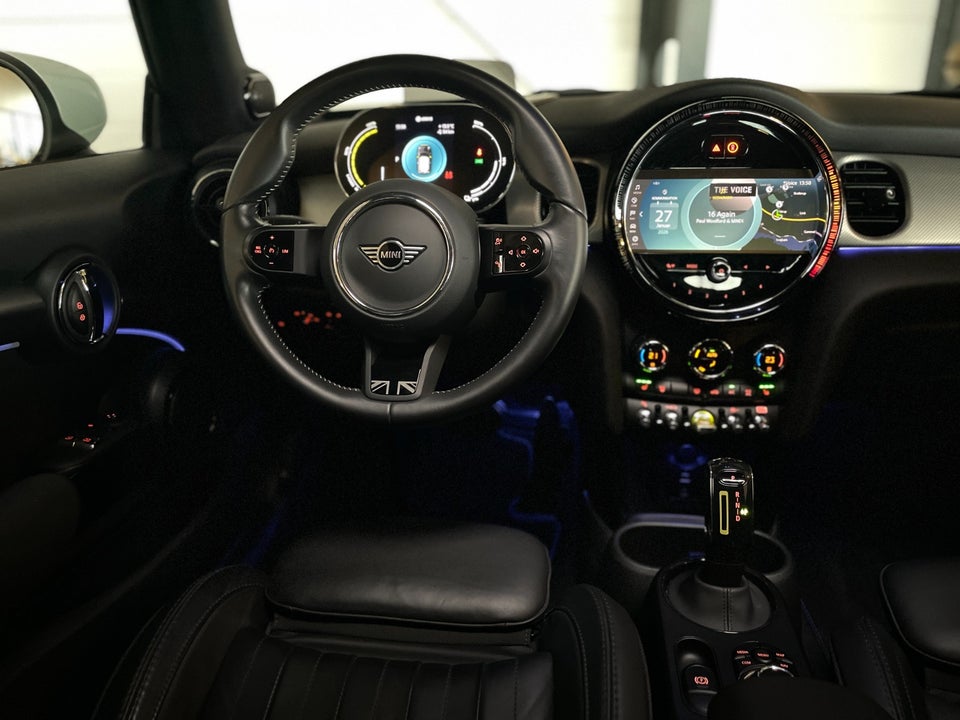 MINI Cooper SE Maximise 3d