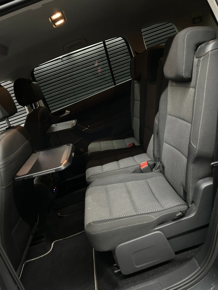 VW Touran 1,6 TDi 115 Comfortline DSG 7prs 5d