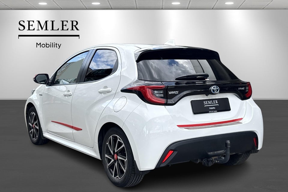 Toyota Yaris 1,5 Hybrid H1 e-CVT 5d