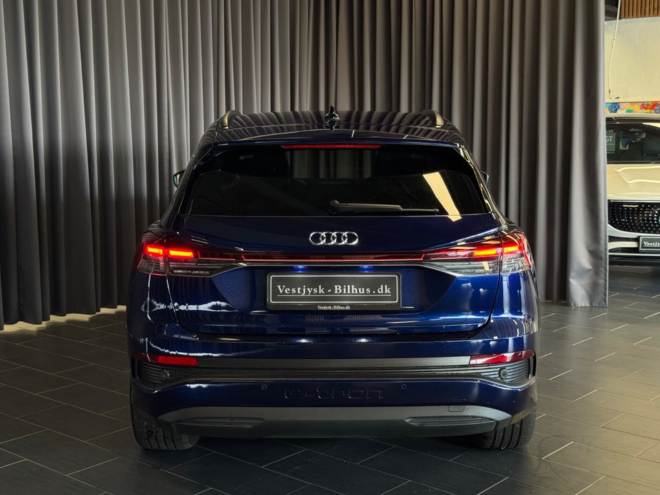 Audi Q4 e-tron 40 S-line 5d