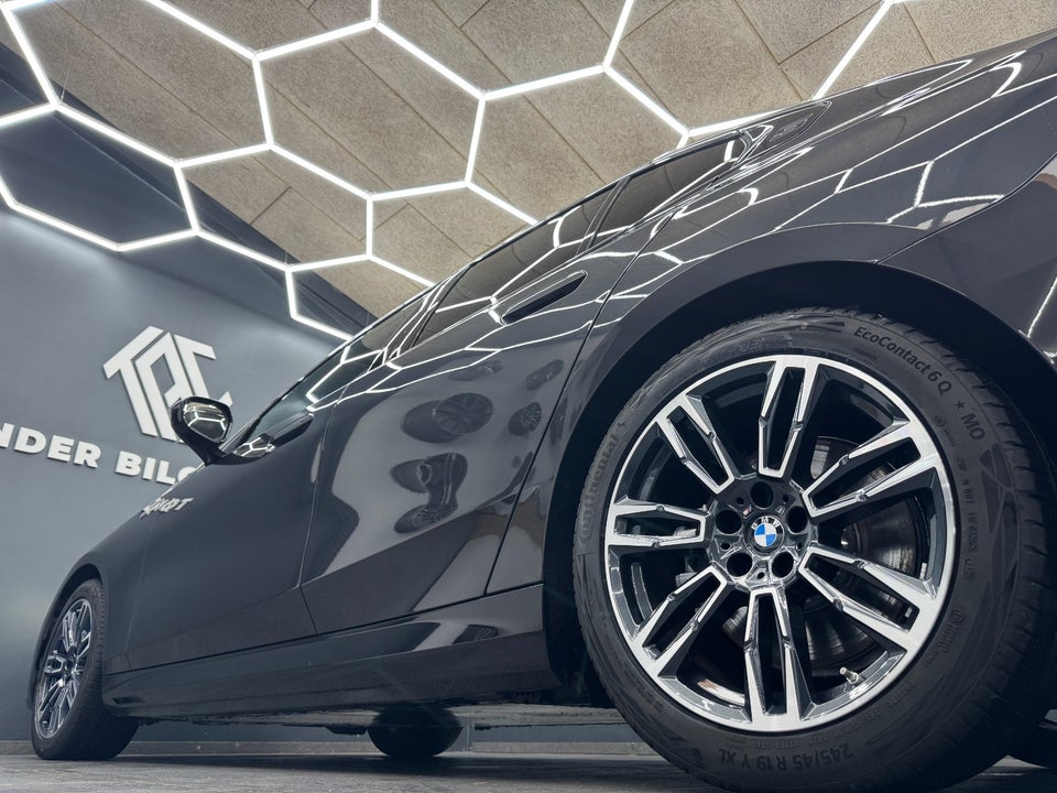 BMW i5 eDrive40 M-Sport 4d