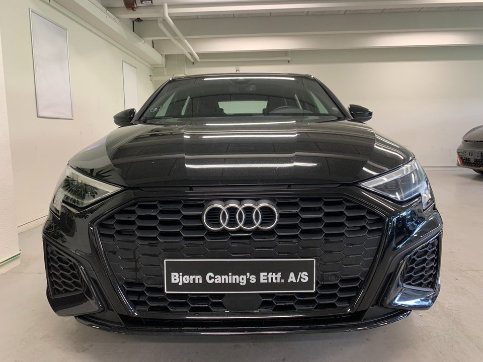 Audi A3 40 TFSi e S-line Sportback S-tr. 5d