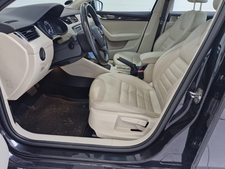 Skoda Octavia 1,4 TSi 140 Ambition DSG 5d