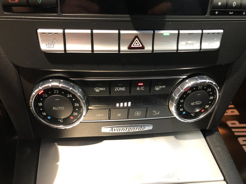Mercedes C200 2,2 CDi AMG Line stc. aut. BE 5d