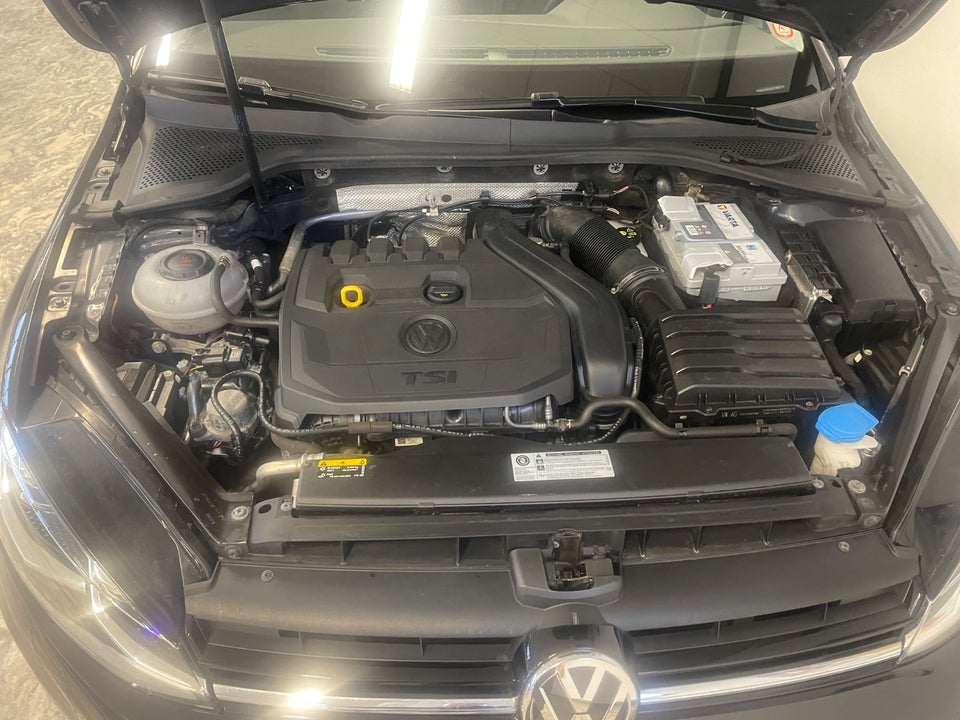 VW Golf VII 1,5 TSi 150 Comfortline DSG 5d